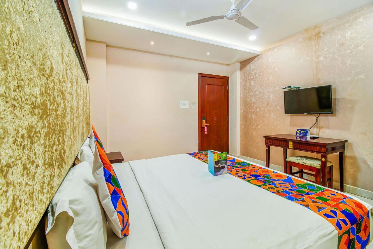 แฟ็บโฮเต็ล อีเลฟเว่น ไฮต์ Hotel โบปาล ภายนอก รูปภาพ
