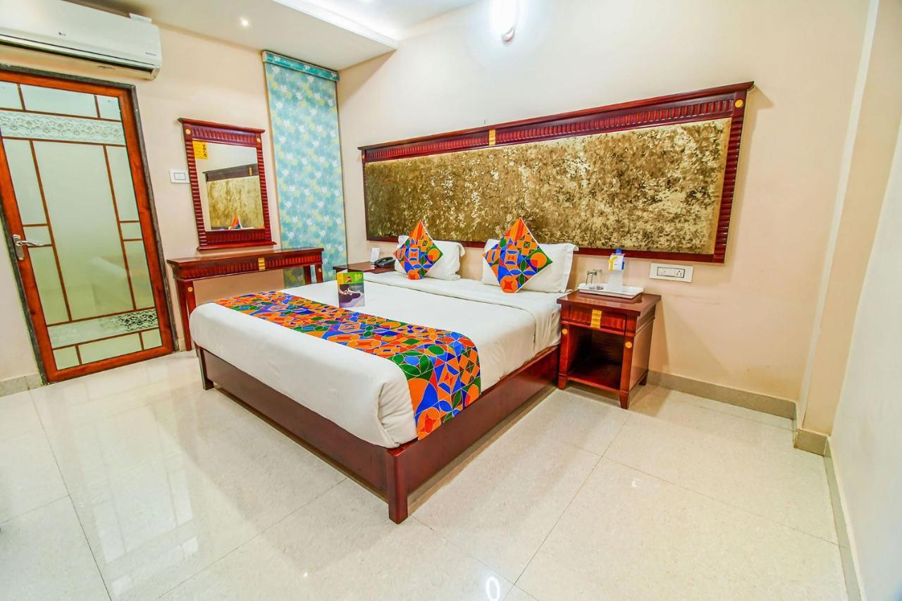แฟ็บโฮเต็ล อีเลฟเว่น ไฮต์ Hotel โบปาล ภายนอก รูปภาพ